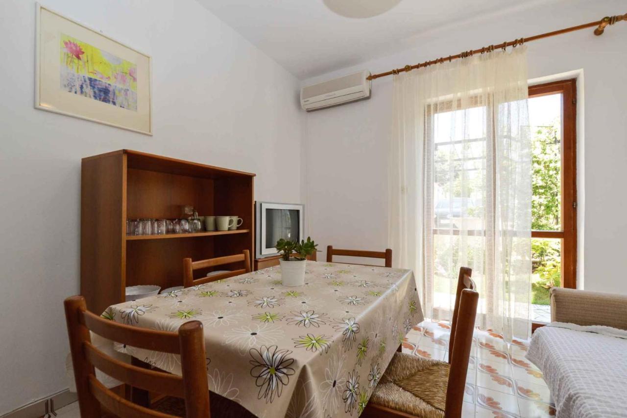Apartment Silvia By Interhome Pola Esterno foto