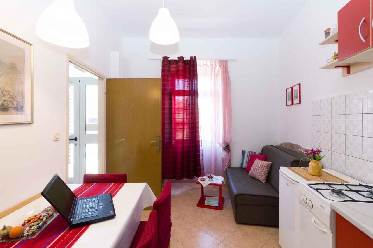 Apartment Silvia By Interhome Pola Esterno foto