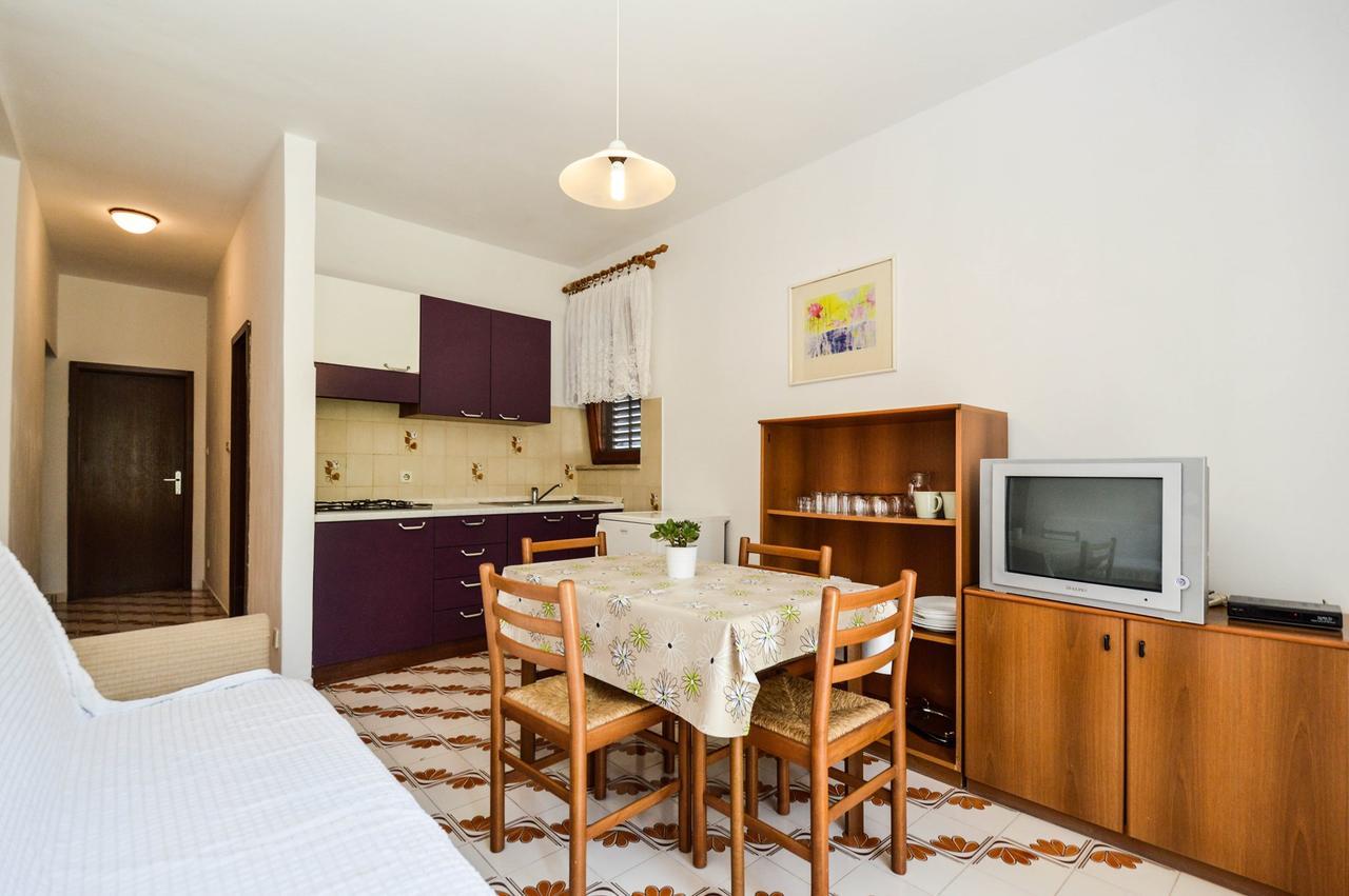 Apartment Silvia By Interhome Pola Esterno foto