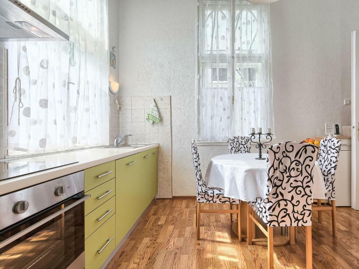 Apartment Silvia By Interhome Pola Esterno foto